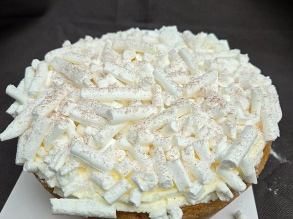 kersenschuim taartje 6/8 pers.